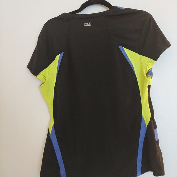 Women's Fila Workout Shirt - Picture 2 of 3